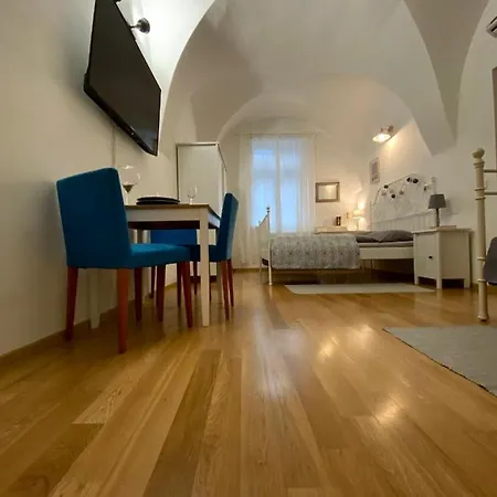 Apartment Kovacska *